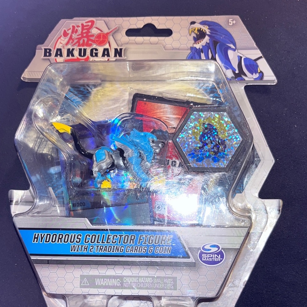 Bakugan Hydorous Collector Figure - Blue and Silver